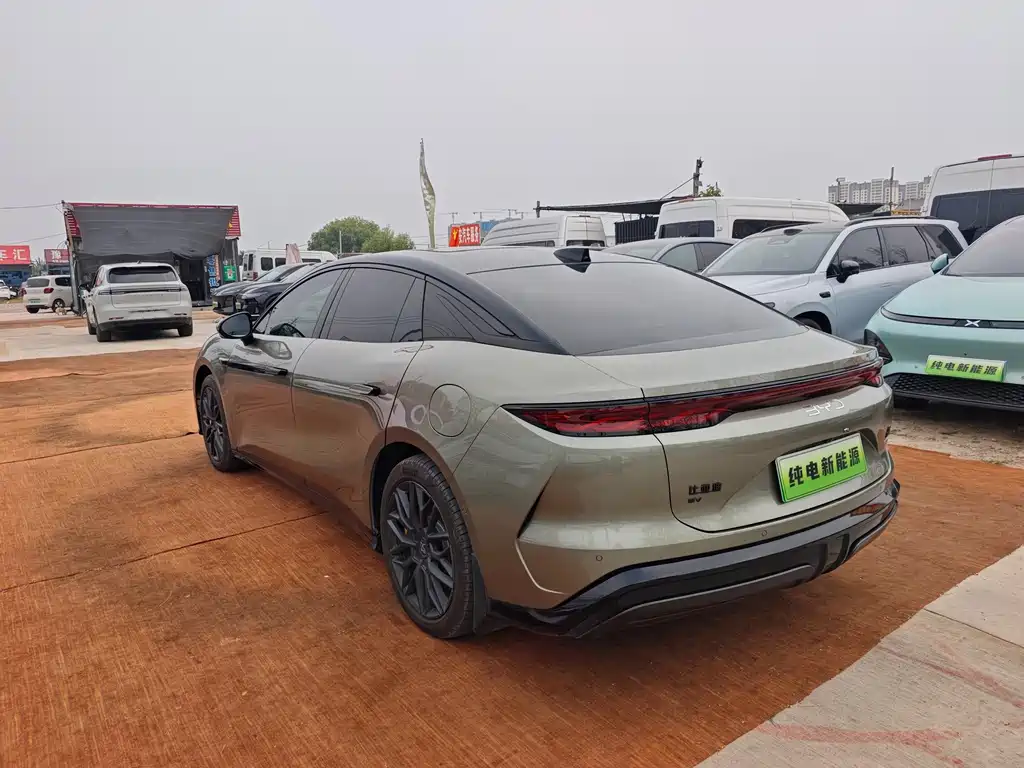 BYD Han L — миниатюра 9