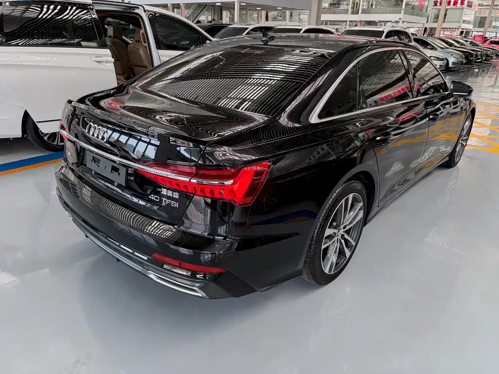 Audi A6L 2021 40 TFSI Luxury