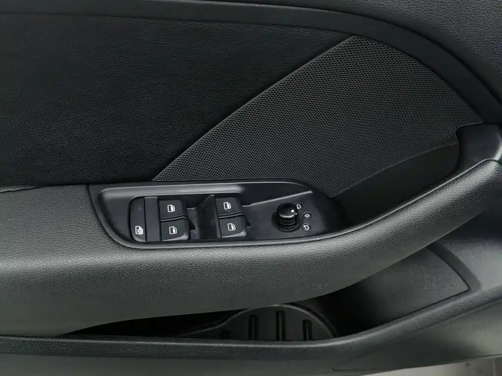Audi A3 — миниатюра 9