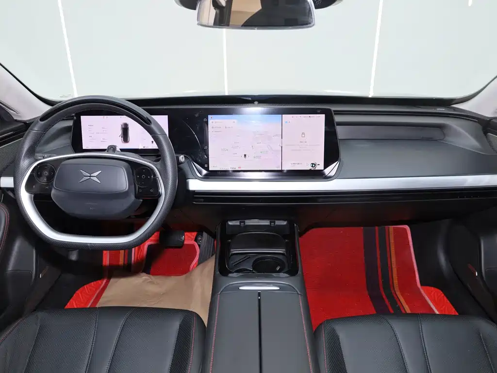 XPeng P7 — миниатюра 23