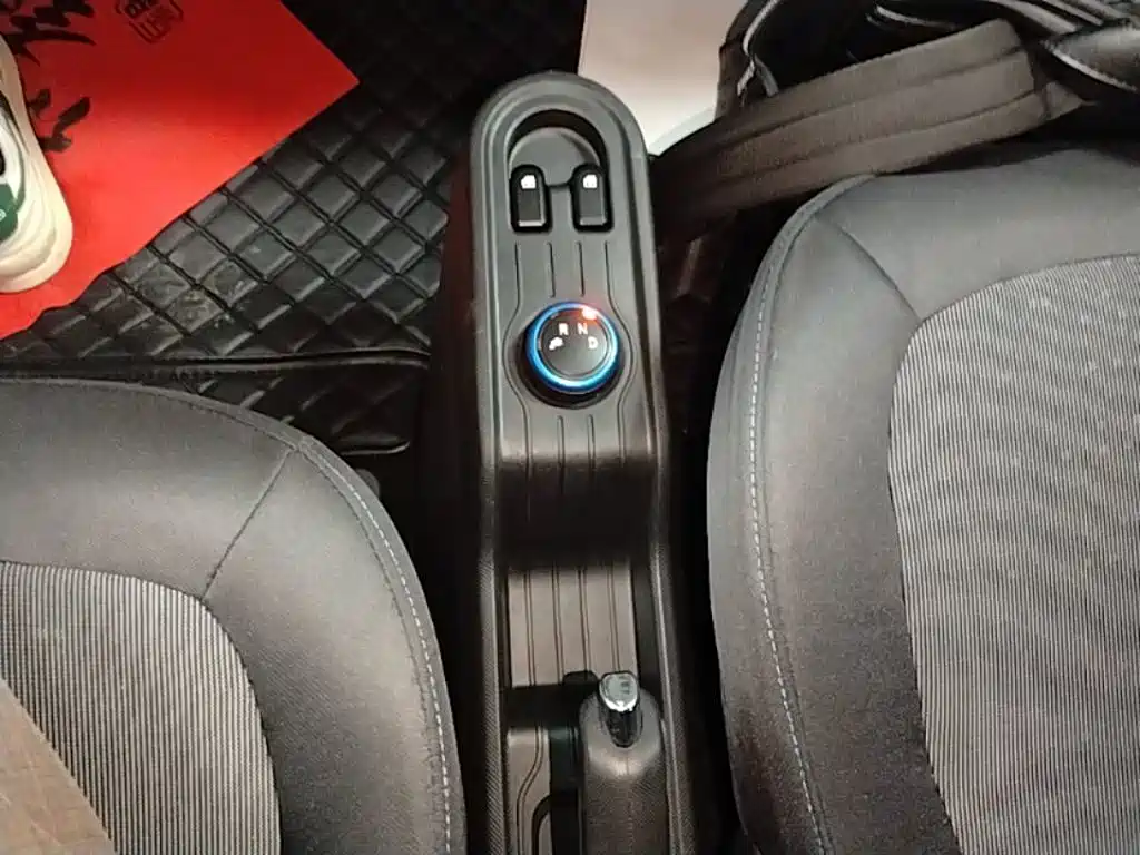 Wuling MINIEV — миниатюра 14