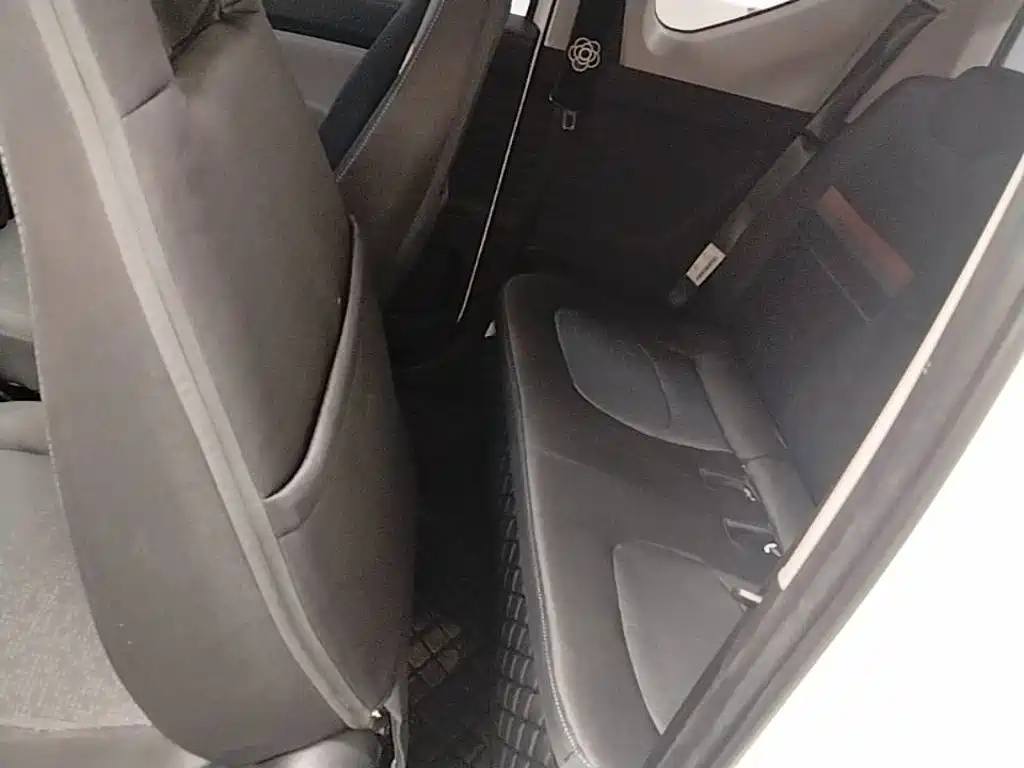 Wuling MINIEV — миниатюра 17