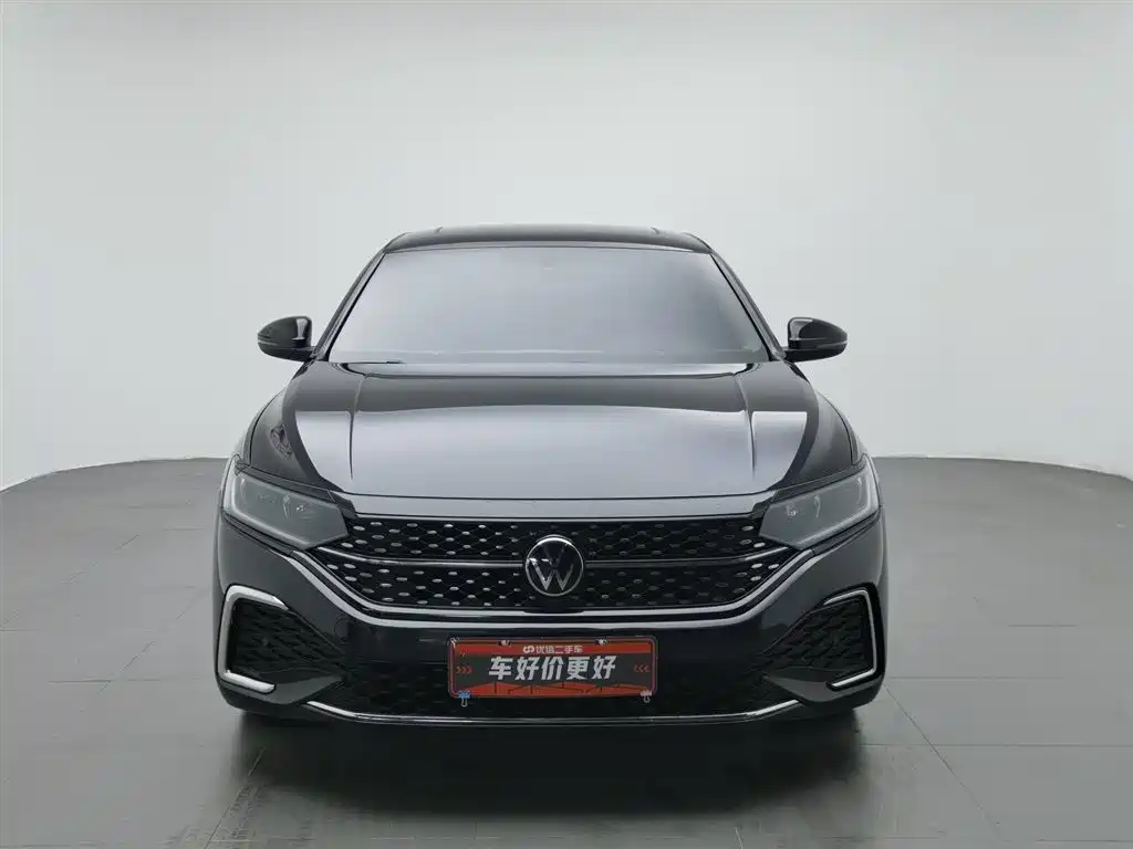 Volkswagen Passat 2023 330TSI Elite