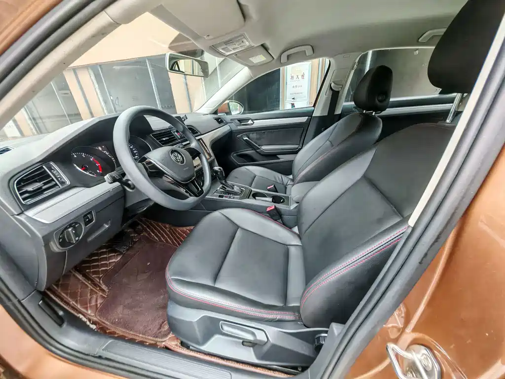 Volkswagen Lamando — миниатюра 4