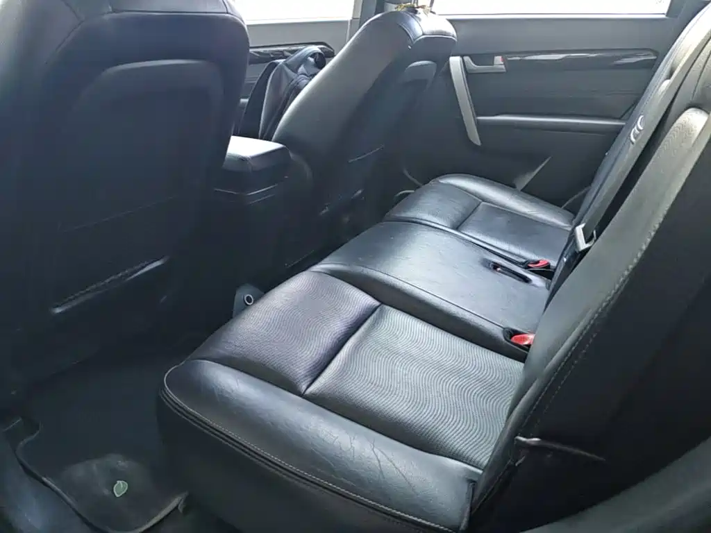 Chevrolet Captiva — миниатюра 17