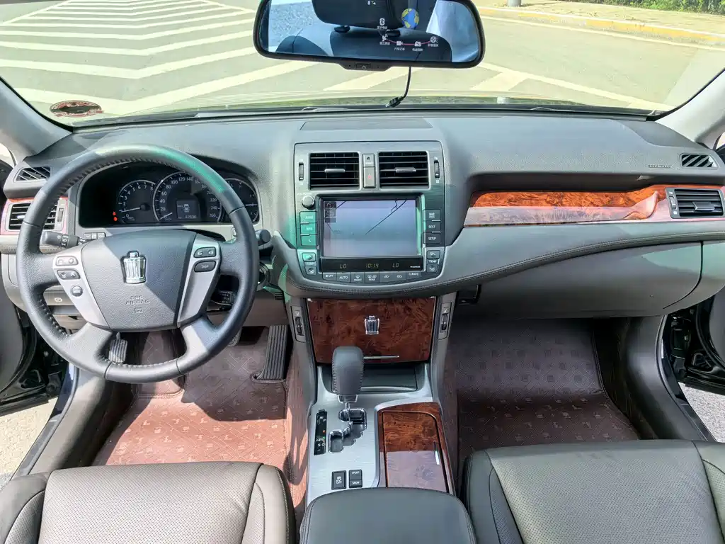 Toyota Crown 2.5L Royal Navigation Edition, фото 7