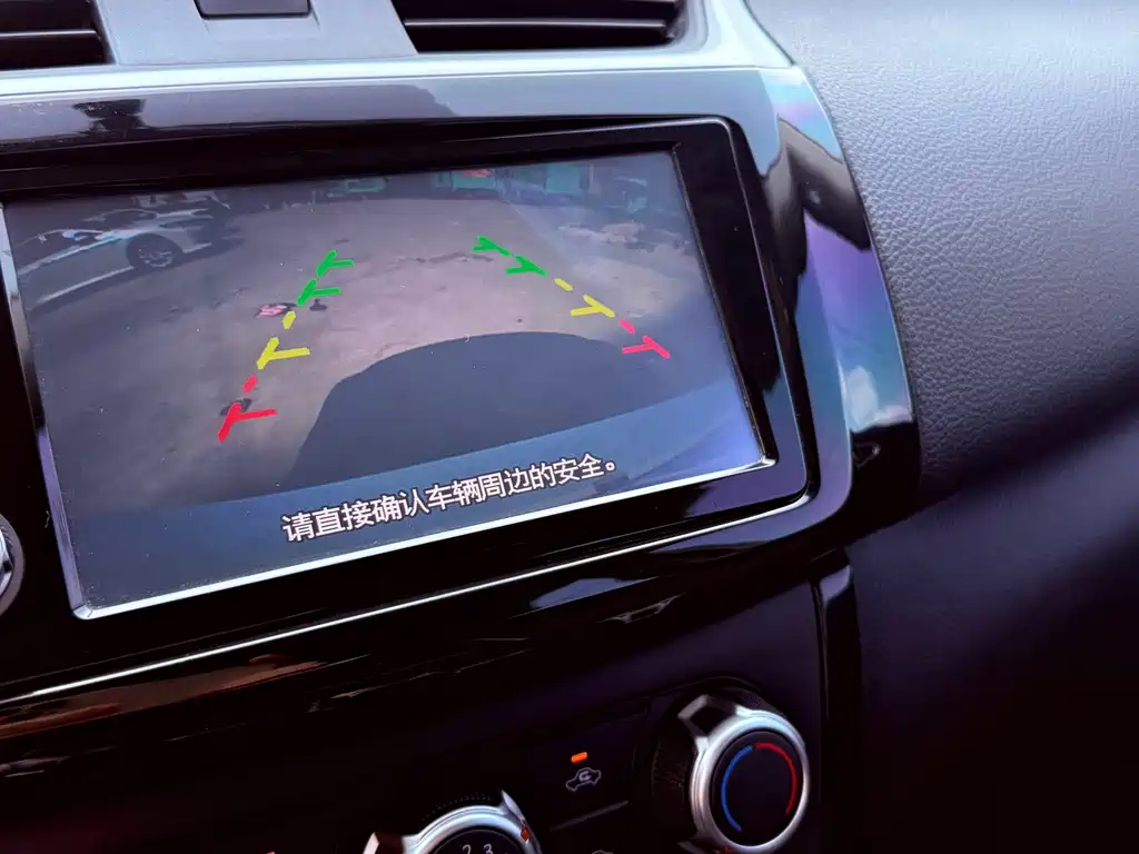 Nissan Sylphy — миниатюра 16