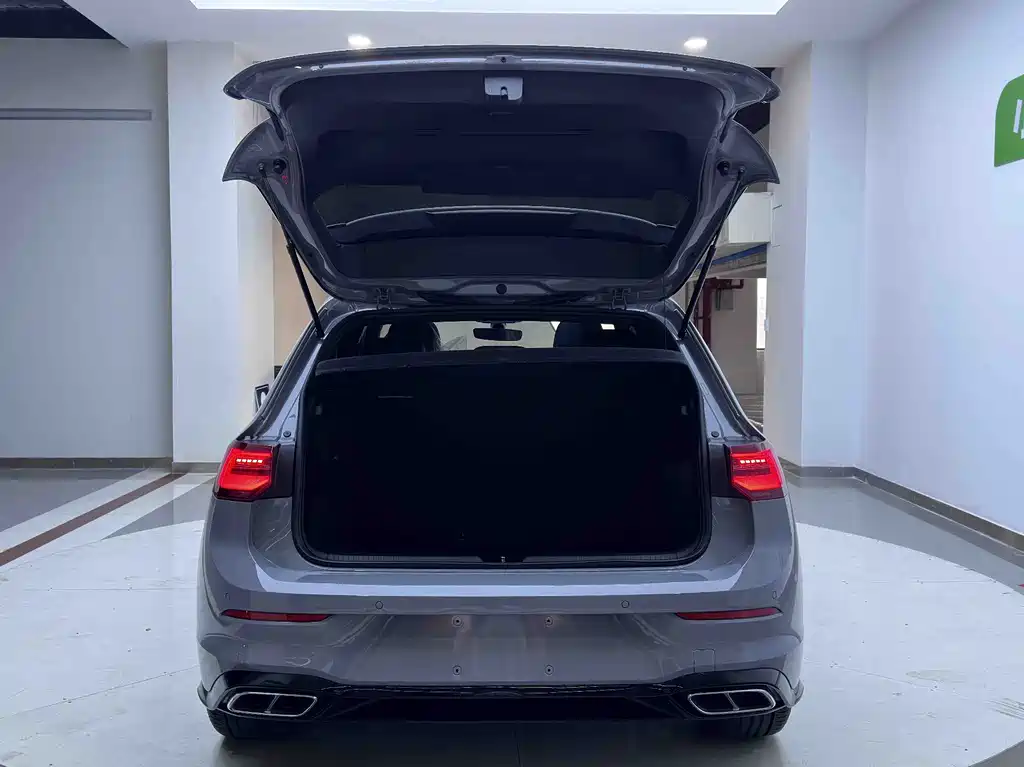 Volkswagen Golf — миниатюра 20