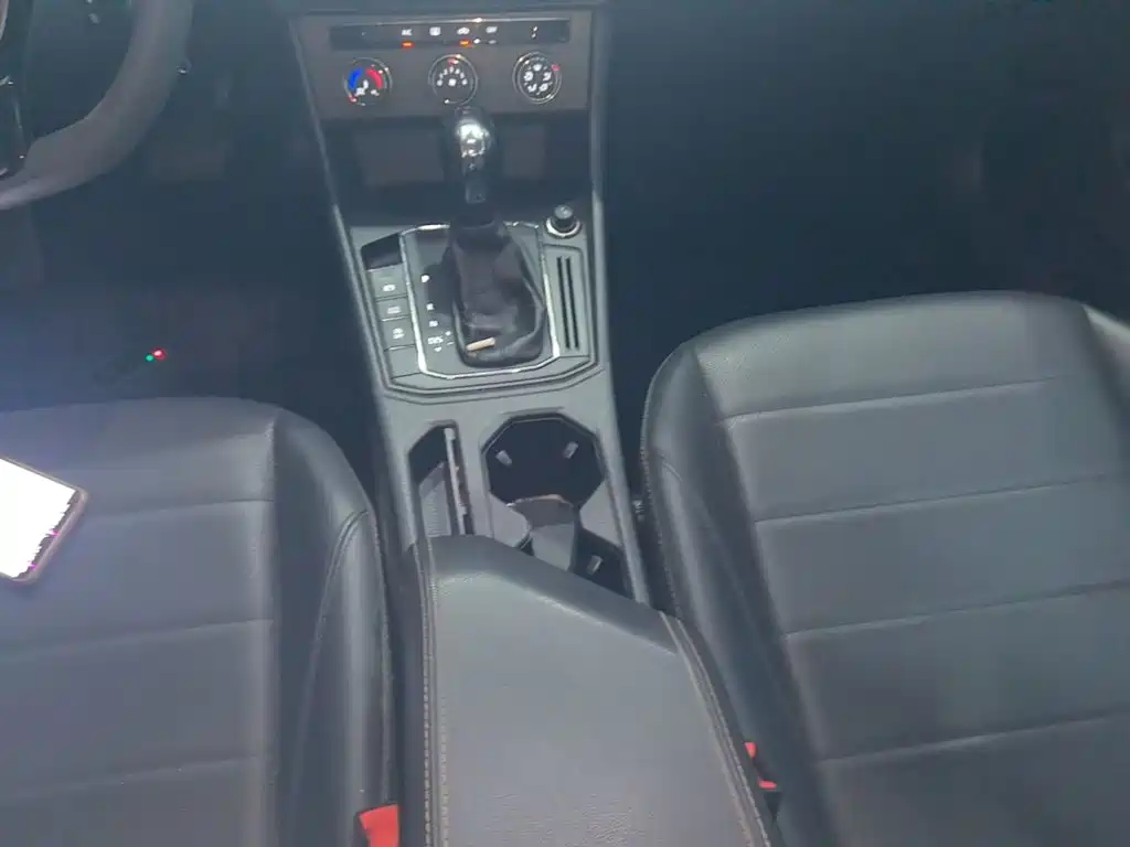Volkswagen Lavida — миниатюра 14