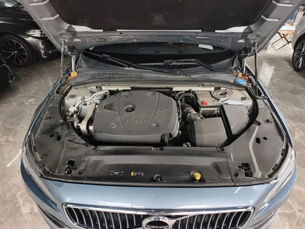 Volvo S90 — миниатюра 20