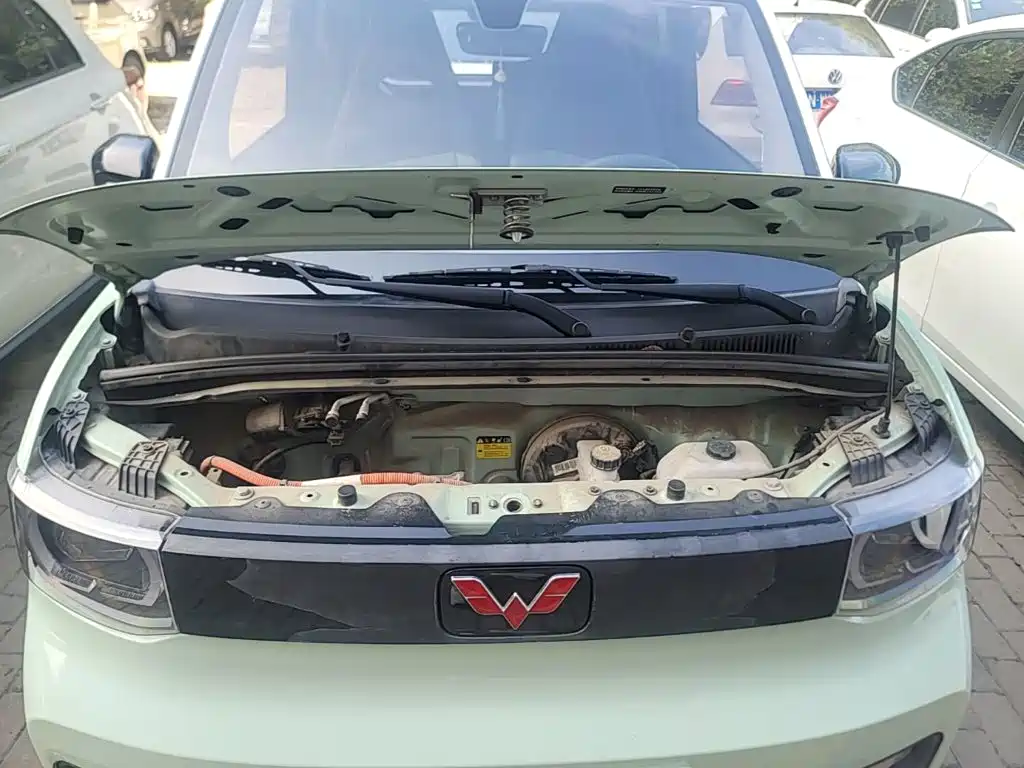Wuling MINIEV — миниатюра 20