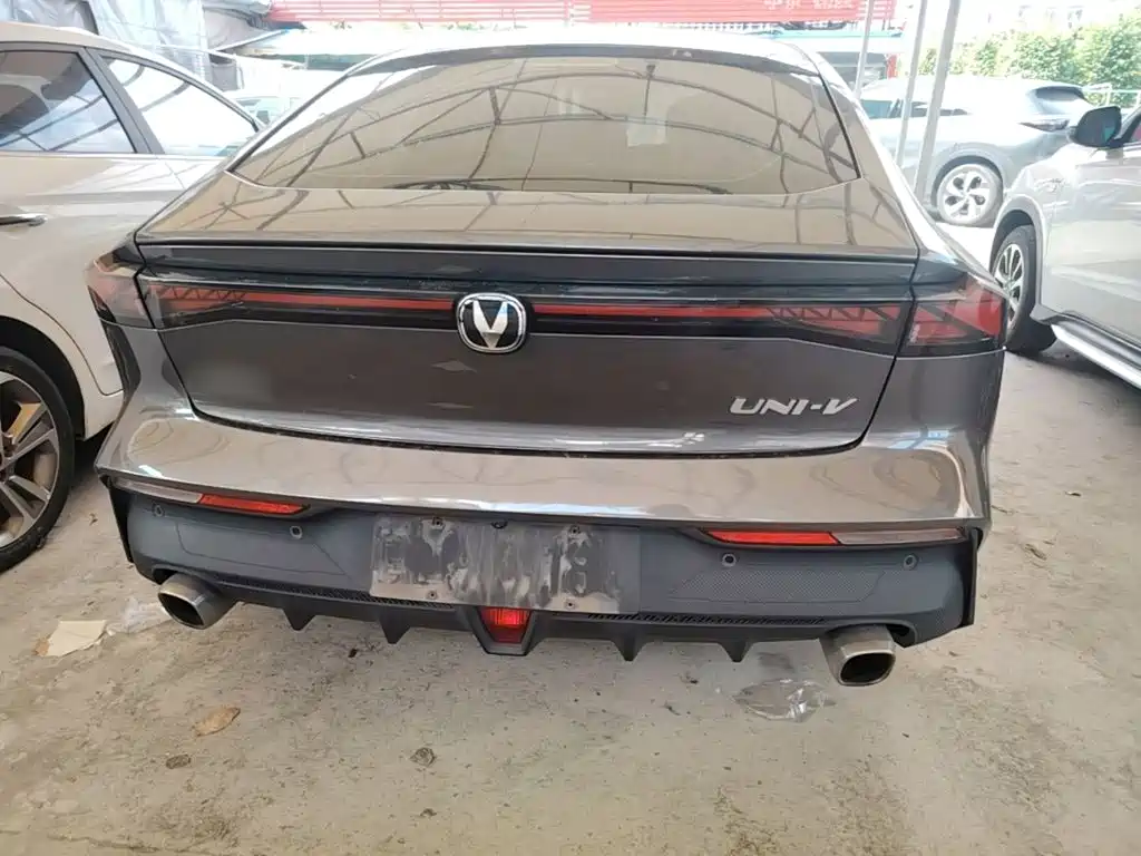 Changan UNI-V — миниатюра 6