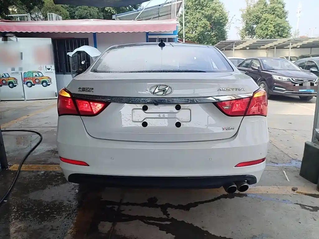 Hyundai Mistra — миниатюра 6