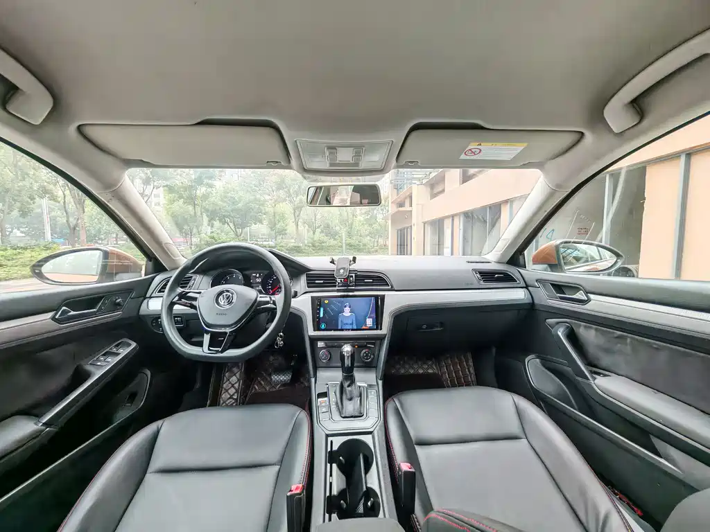 Volkswagen Lamando — миниатюра 5