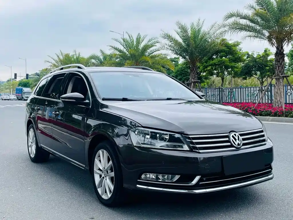 Volkswagen Magotan (Import) — миниатюра 7