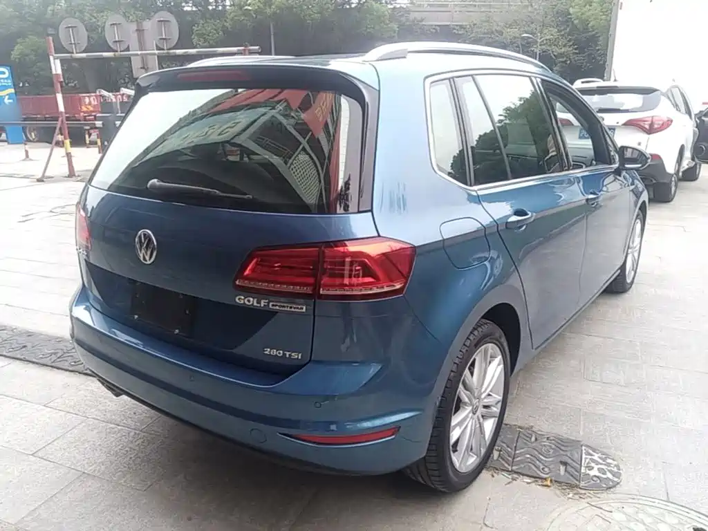 Volkswagen Golf Sportsvan — миниатюра 7
