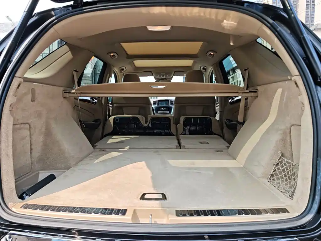 Mercedes-Benz M-Class — миниатюра 27