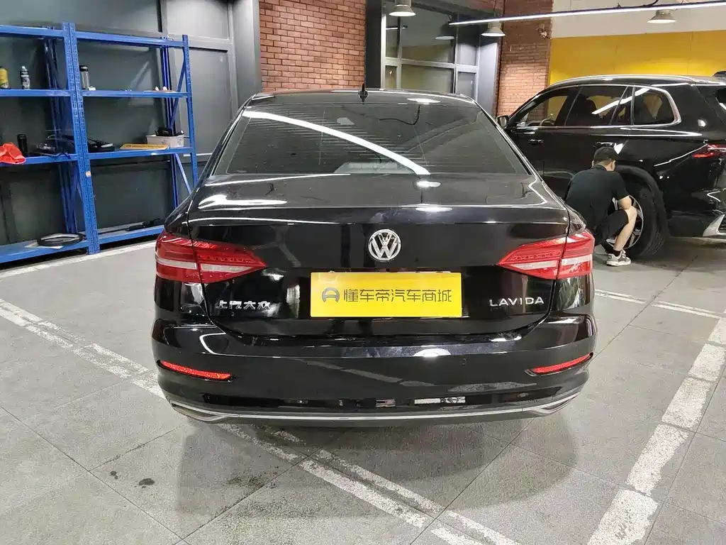 Volkswagen Lavida — миниатюра 8