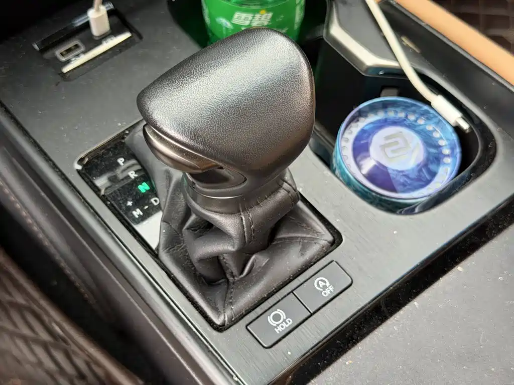 Lexus ES — миниатюра 8