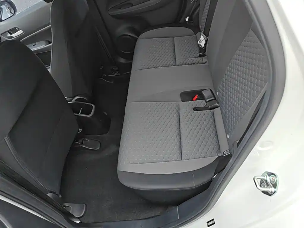 Honda Fit — миниатюра 17
