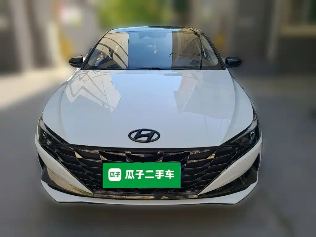 Hyundai Elantra — миниатюра 2