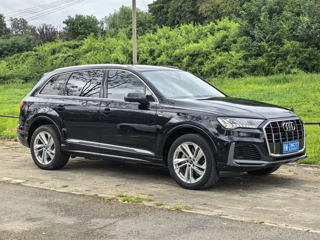 Audi Q7 — миниатюра 9