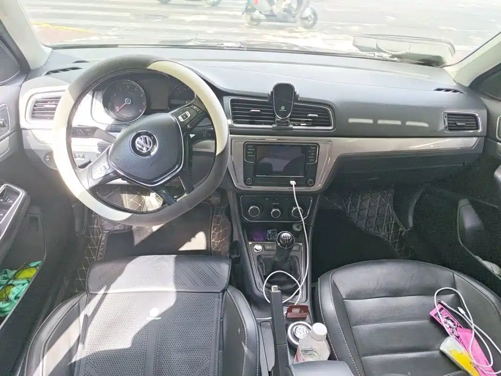 Volkswagen Lavida — миниатюра 13