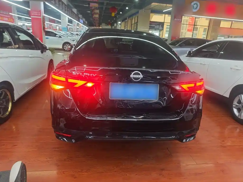 Nissan Sylphy — миниатюра 6