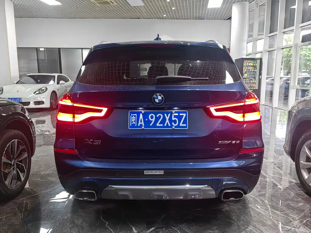 BMW X3 — миниатюра 5