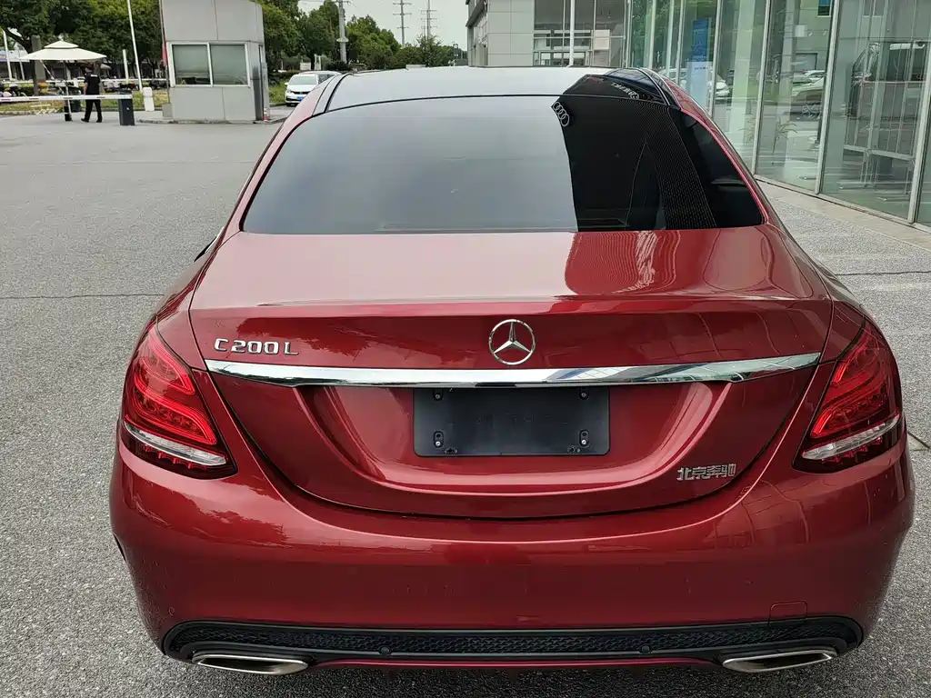 Mercedes-Benz C-Class — миниатюра 5