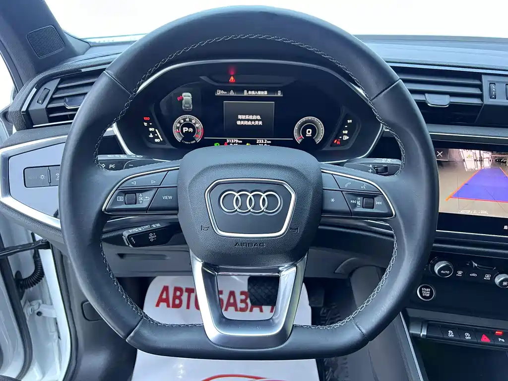 Audi Q3 — миниатюра 8