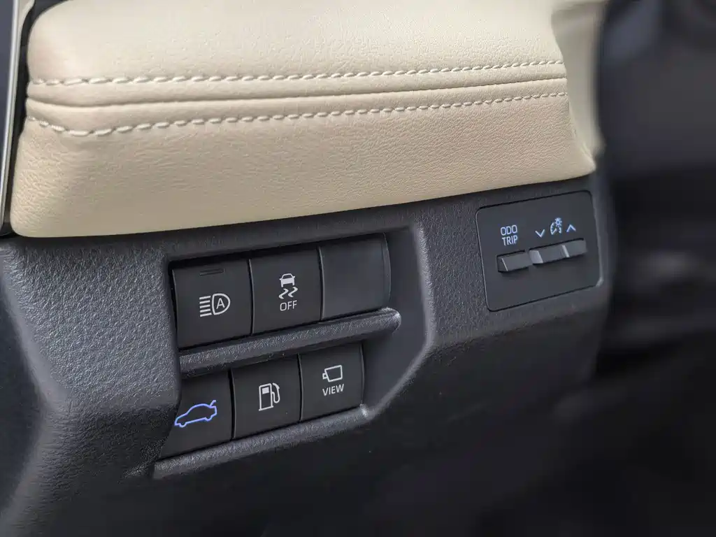 Toyota Avalon — миниатюра 19