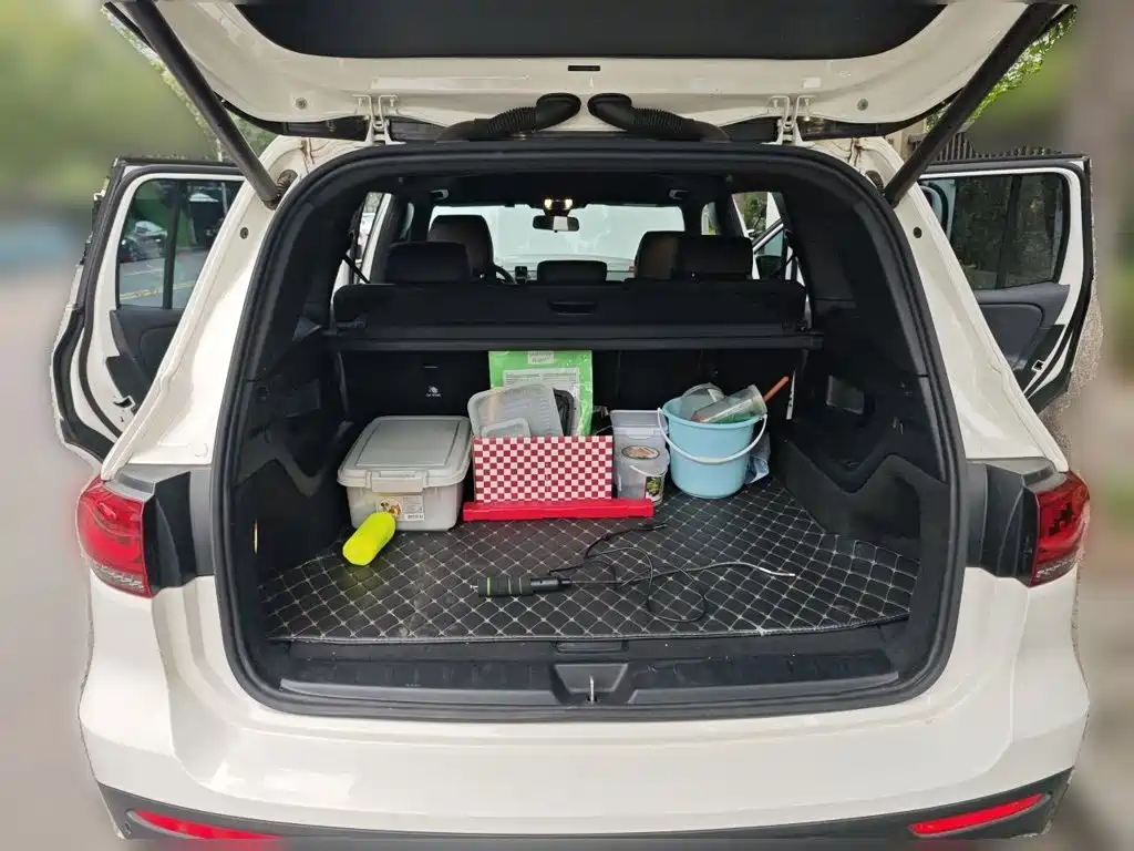 Mercedes-Benz GLB — миниатюра 10