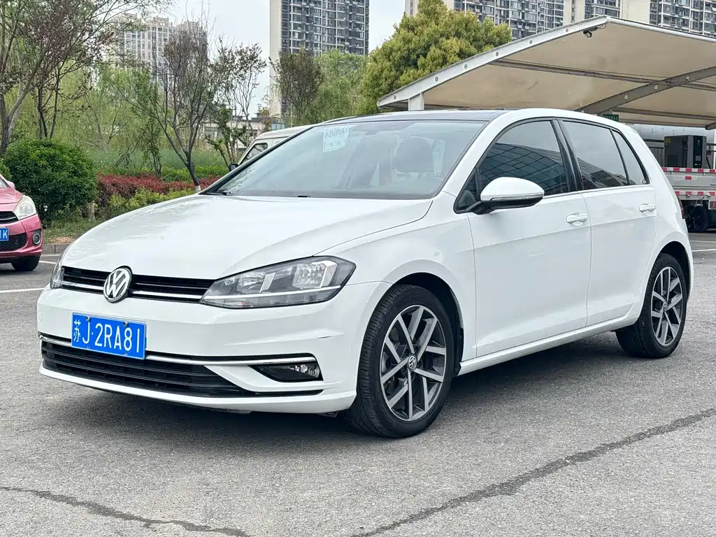 Volkswagen Golf 2020