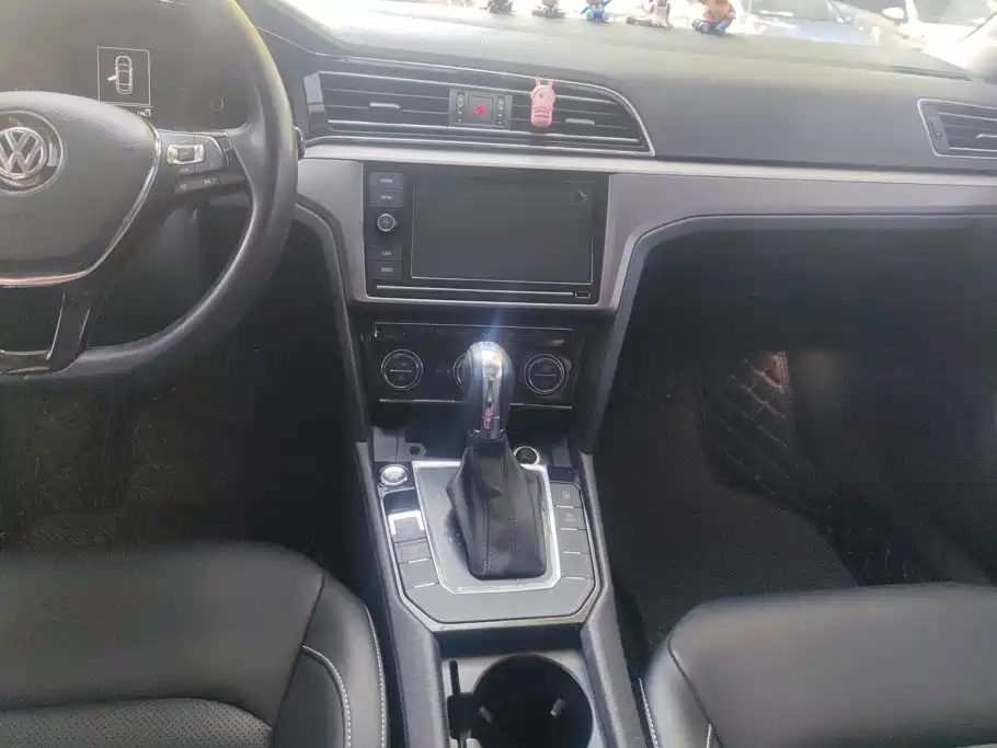 Volkswagen Lamando — миниатюра 13