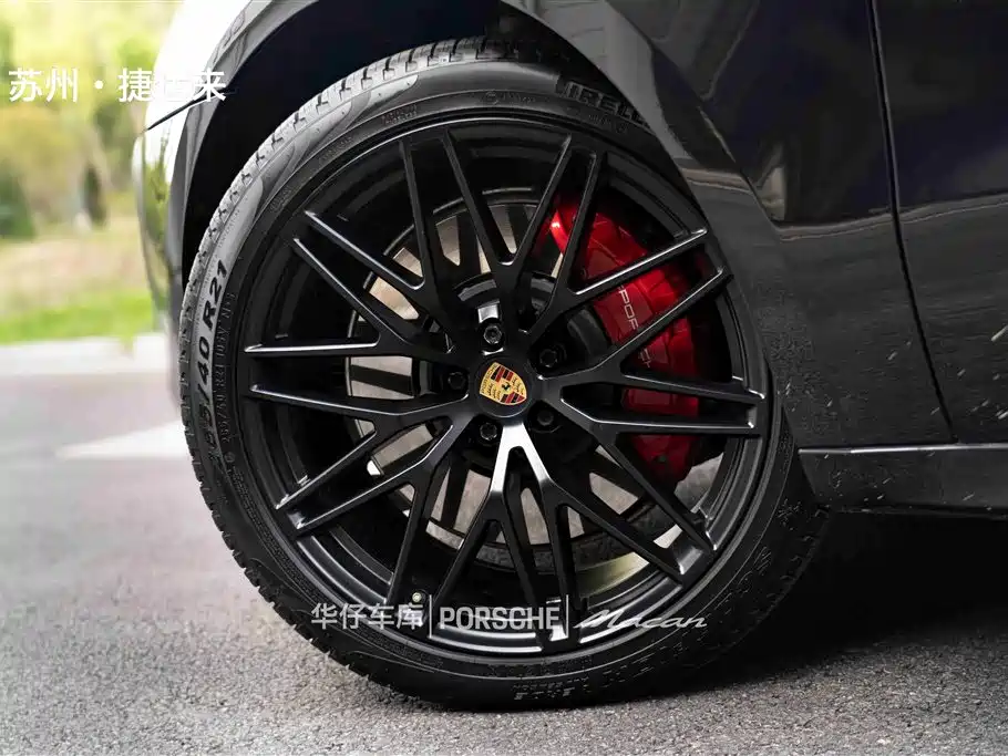 Porsche Macan — миниатюра 13