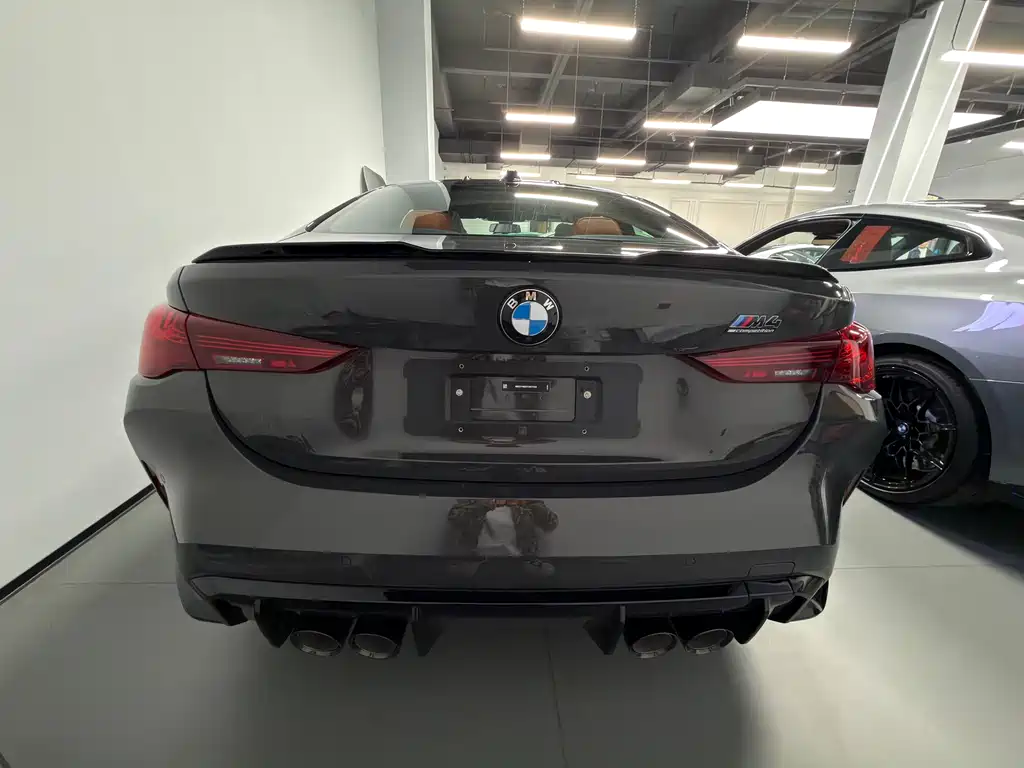 BMW M4 2024 M4 M xDrive