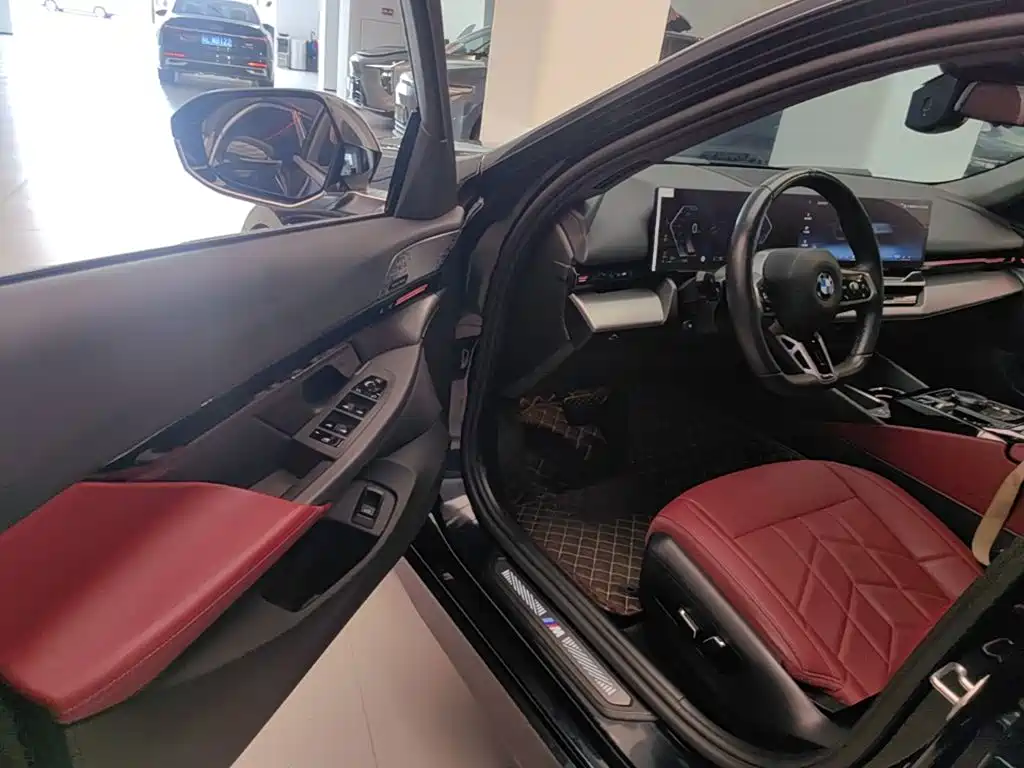 BMW 5 Series — миниатюра 16