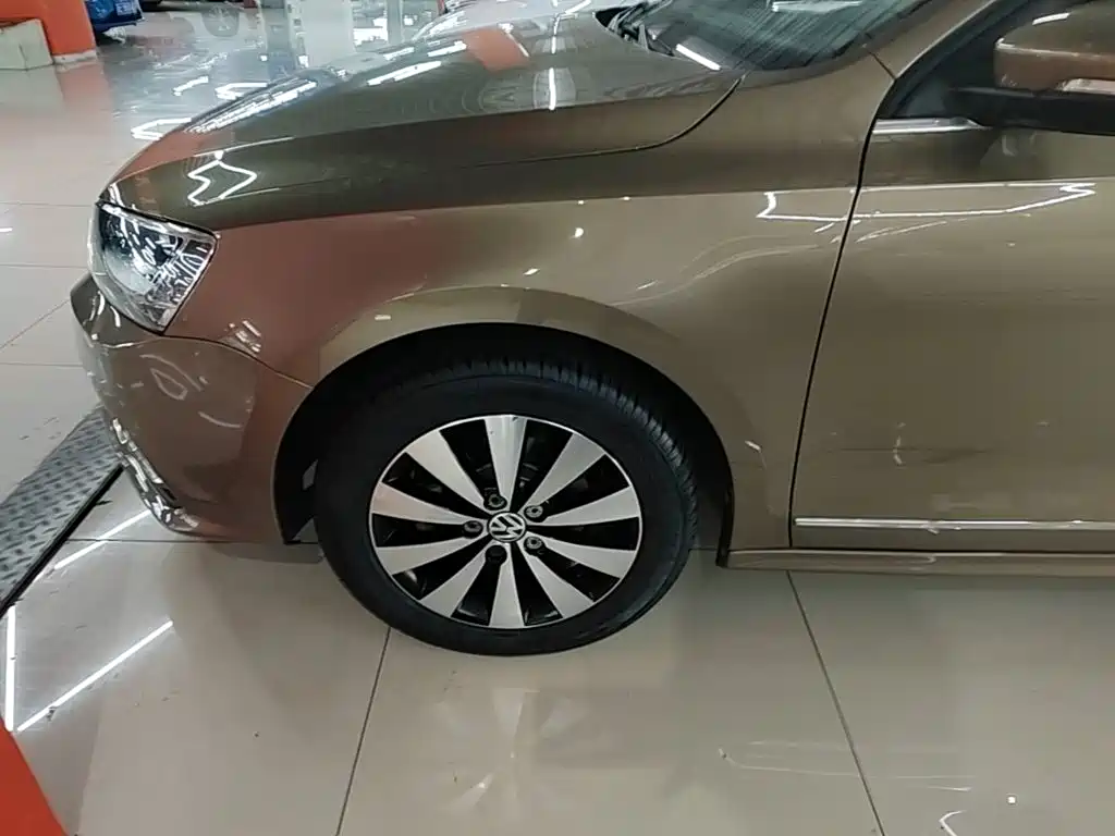Volkswagen Sagitar — миниатюра 23