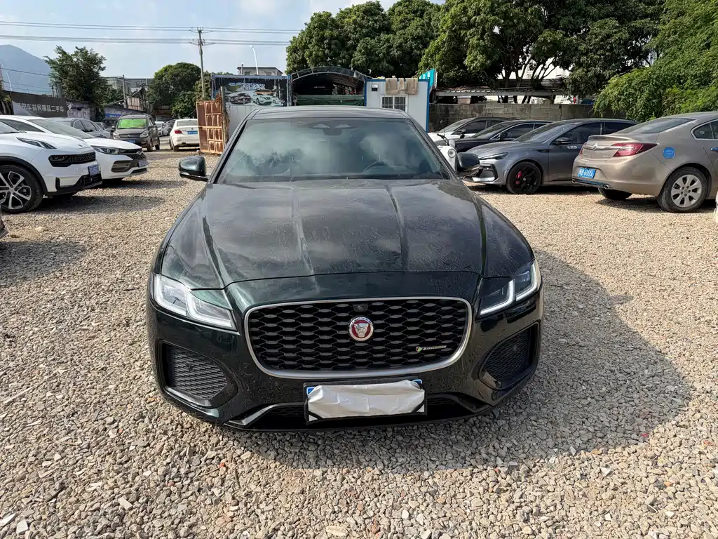 Jaguar XFL — миниатюра 2
