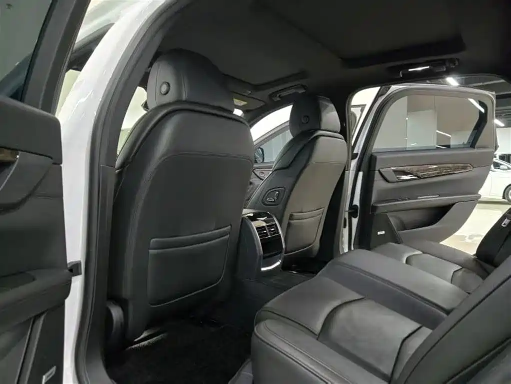Cadillac CT6 2022 28T Luxury