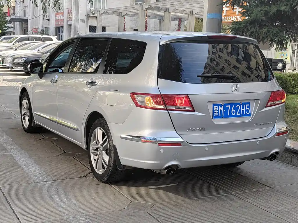 Honda Odyssey — миниатюра 6