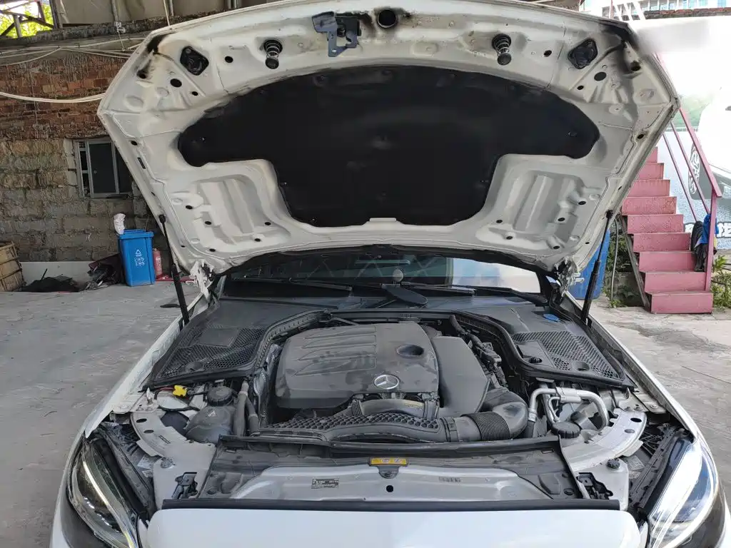 Mercedes-Benz C-Class — миниатюра 20
