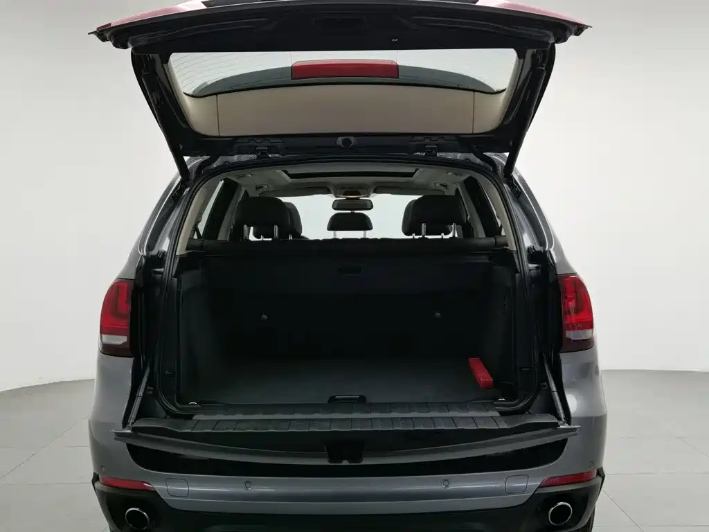 BMW X5 (Import) — миниатюра 16