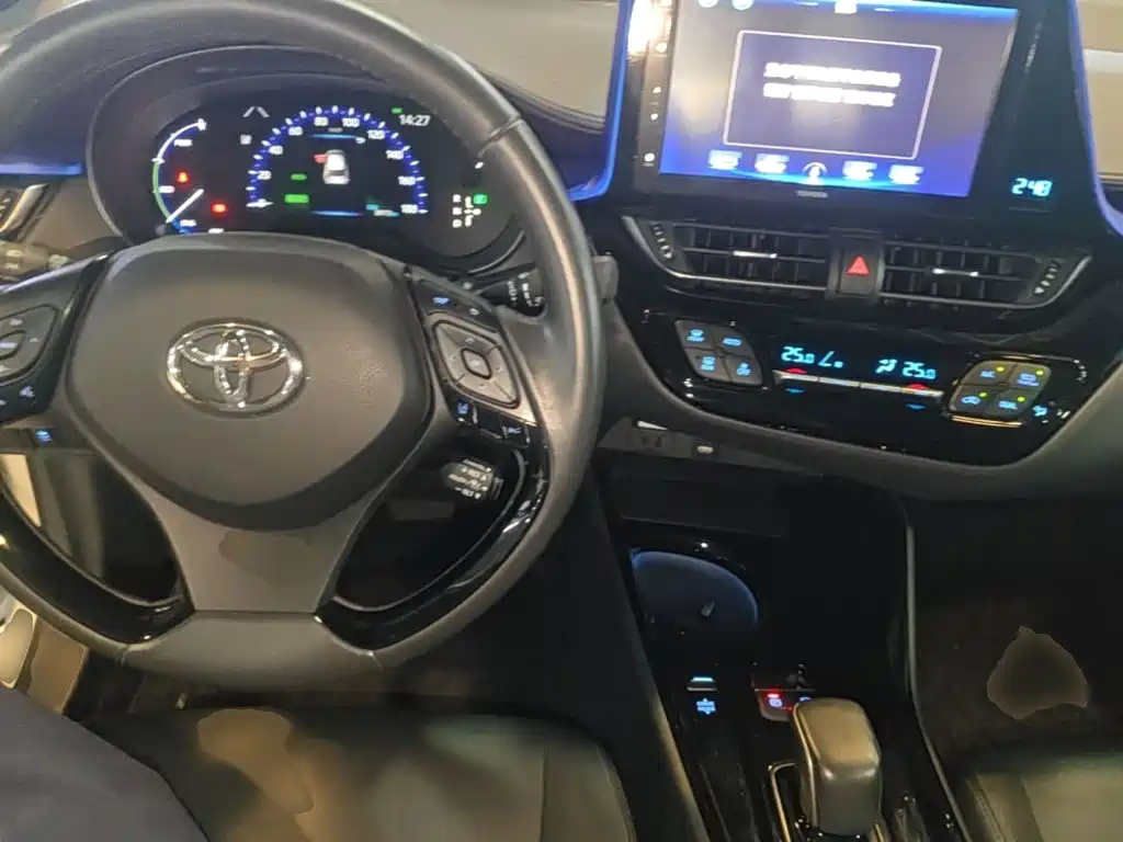 Toyota IZOA EV — миниатюра 10