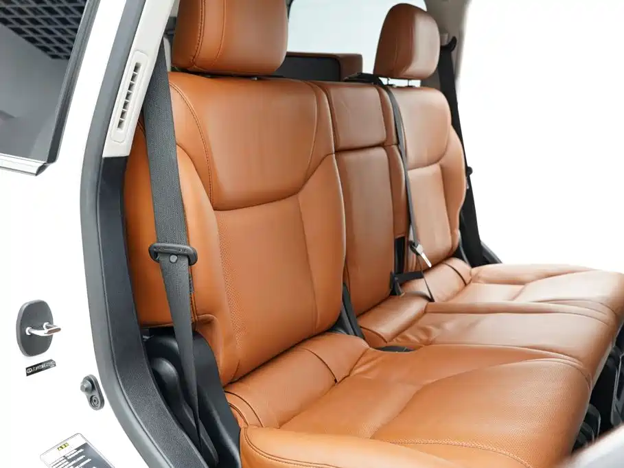Lexus LX — миниатюра 30