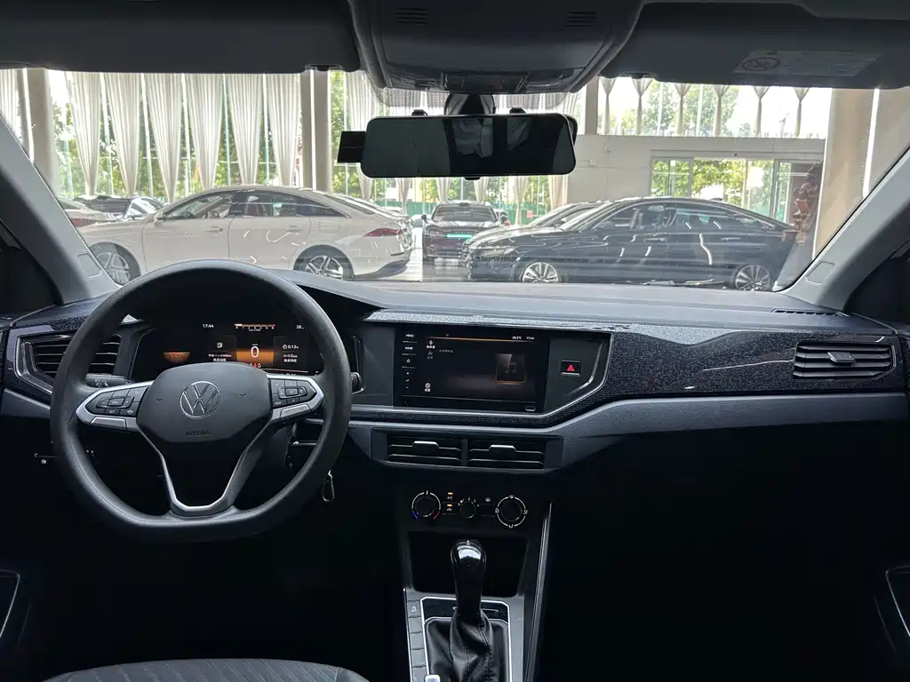 Volkswagen Lavida — миниатюра 16