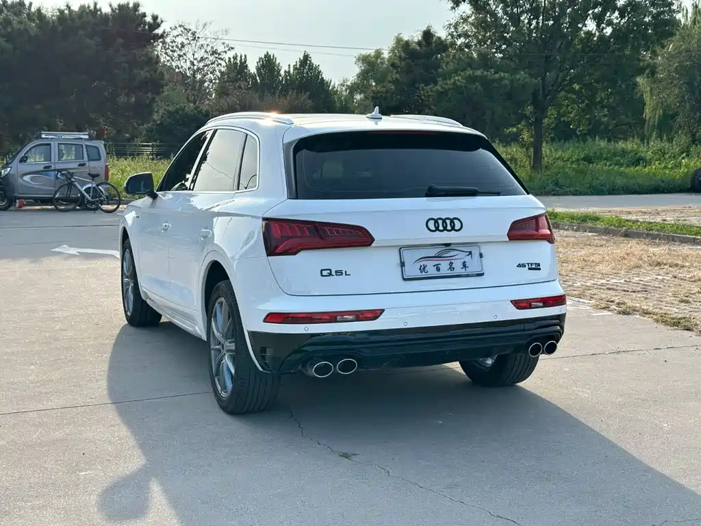 Audi Q5L — миниатюра 4