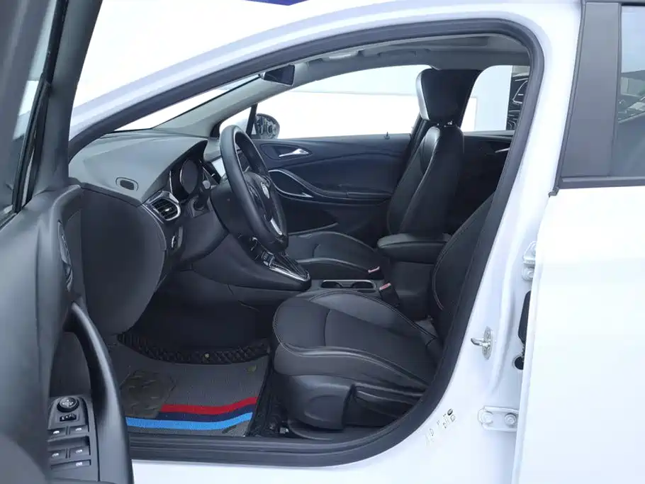 Buick Verano — миниатюра 9