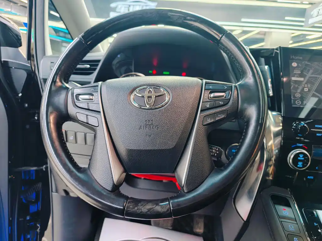 Toyota Vellfire — фотографии объявления, Фото 13
